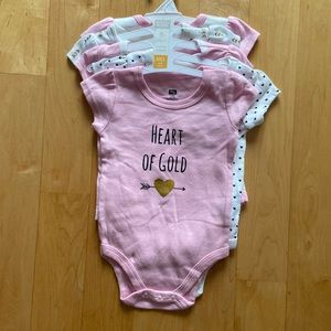 5-Piece Onesie Pack!